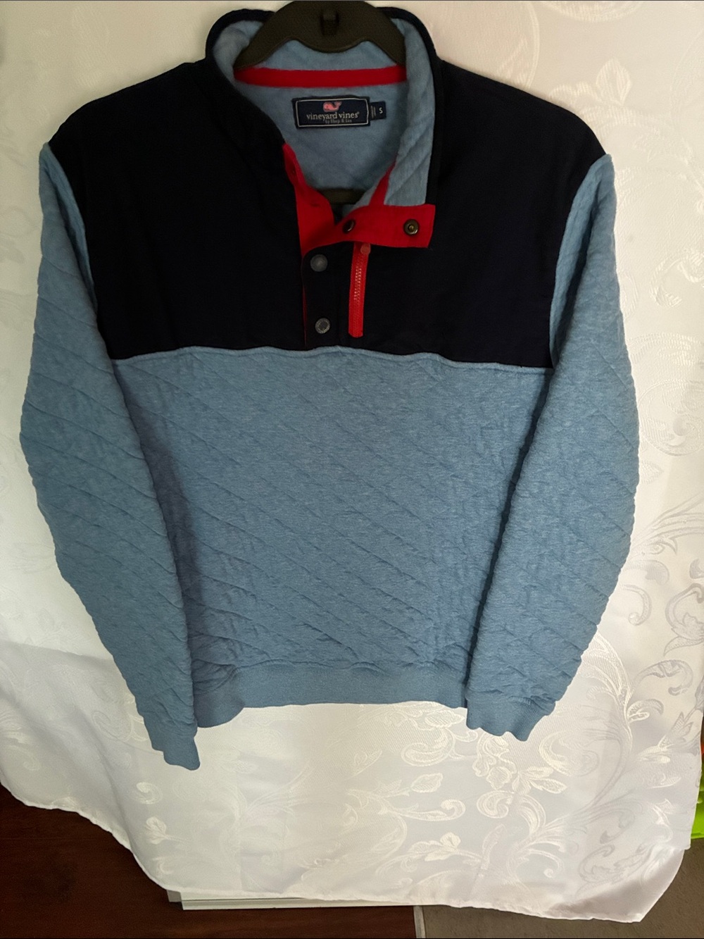 Vineyard Vines Women’s Quilted Zip Pullover - Light Blue, Navy & Red Trim